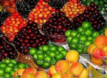 رئیس اتحادیه بارفروشان: افزایش صادرات و نوسان ارز بازار میوه را ملتهب کرد